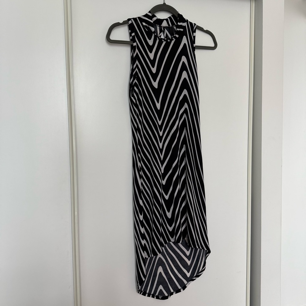 Black and White Striped Sleeveless Dress